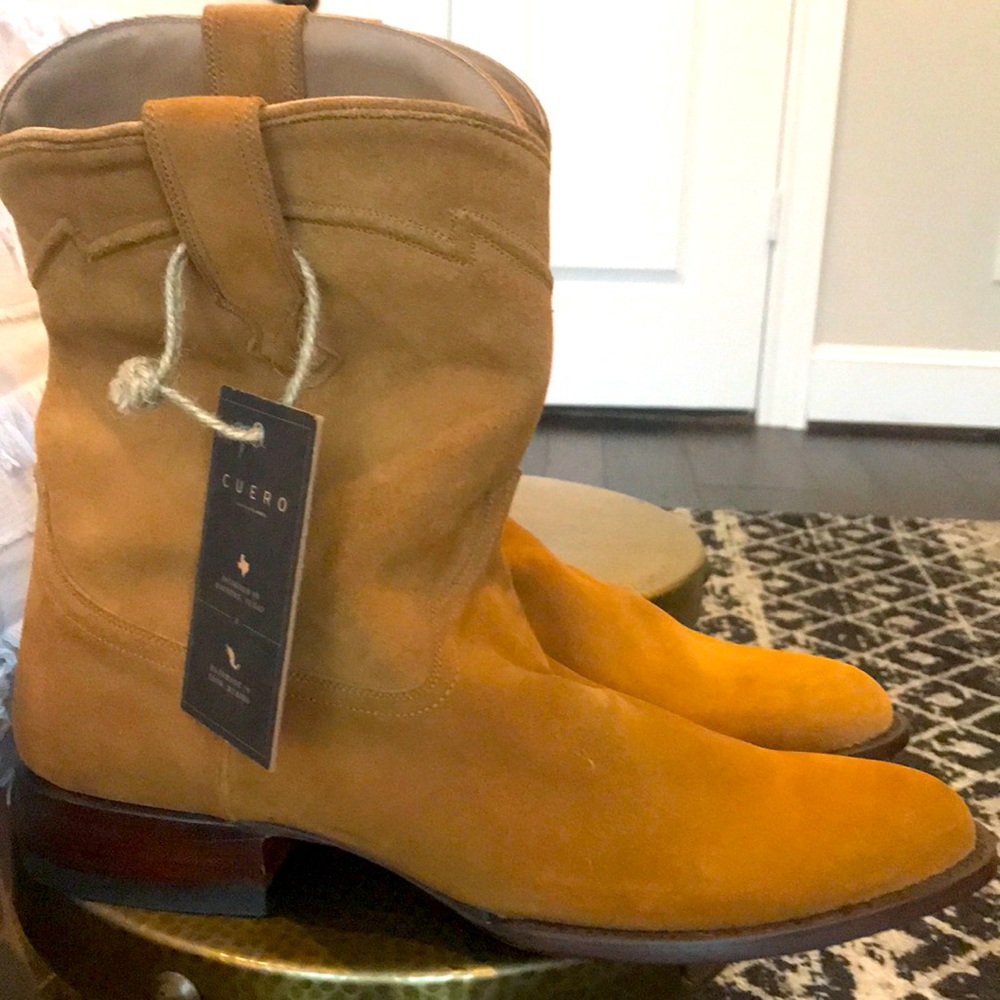 Men’s Suede Cuero Boots